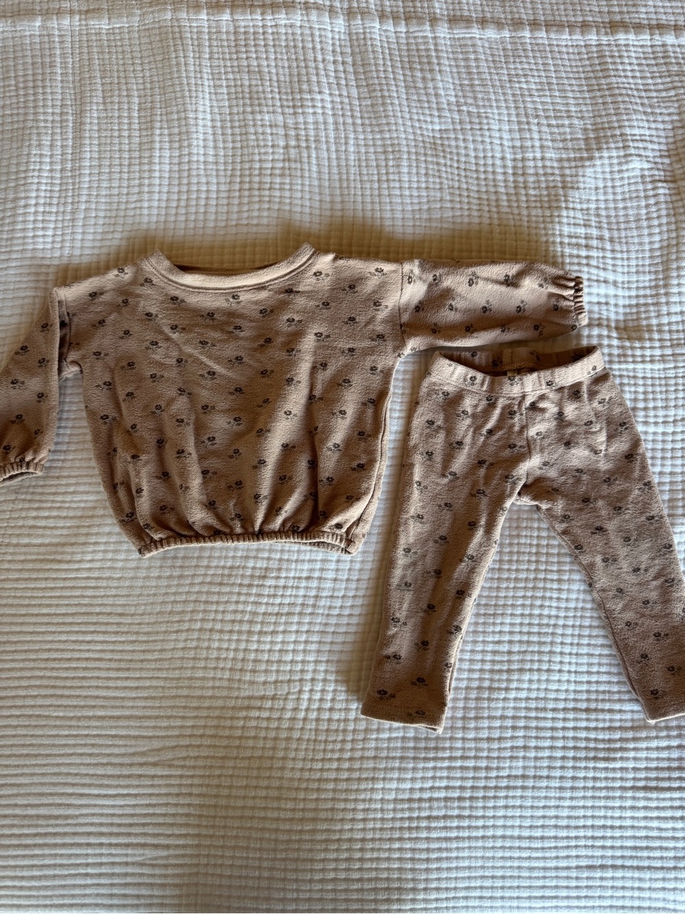 Rylee + Cru Kids Cozy Two-Piece Set in Light pink beige